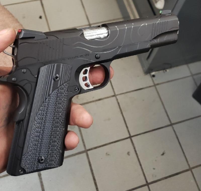 Gallery Caspian Arms